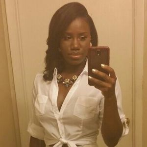 Meet your Posher, Angela