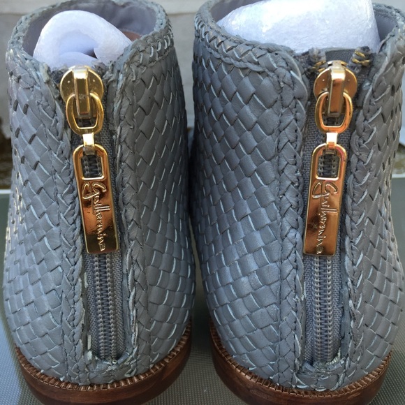 Guilhermina Mestico Cinza booties size 6 - Picture 4 of 4