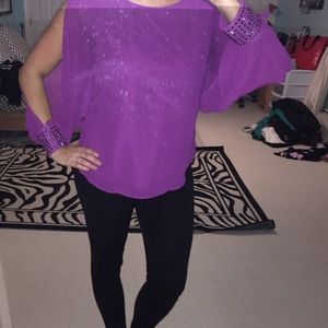 Sexy open-armed purple blouse with studded sleeve