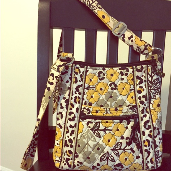 Vera Bradley Medium Crossbody Purse