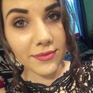 Meet your Posher, Mari