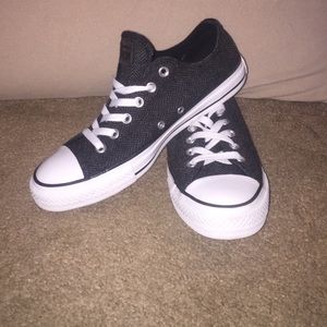 Gray and white Converse All Star Lo