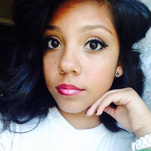 Meet your Posher, Ericka