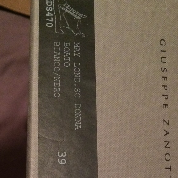 SOLD - Picture 4 of 4