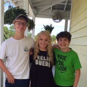 Meet your Posher, Brittany