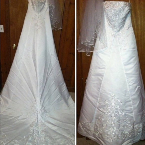David's Bridal wedding gown