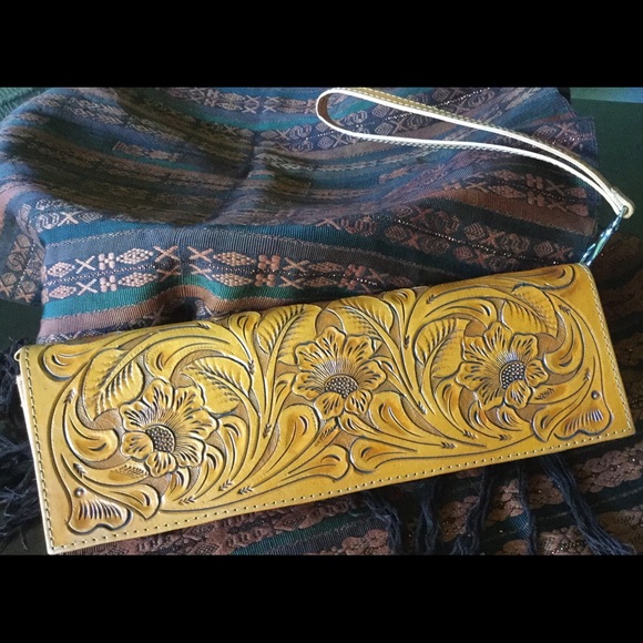 Tooled Leather Mexican Clutch - Picture 2 of 3
