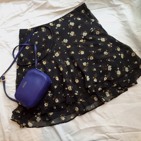 Old Navy floral skirt