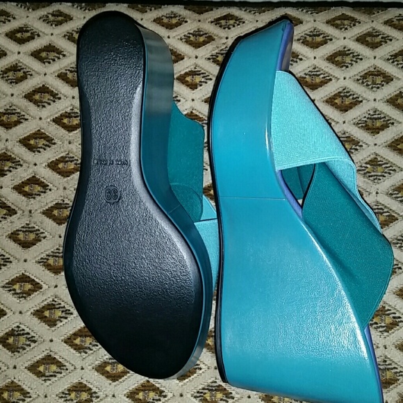 Italian, platforms. - Picture 4 of 4