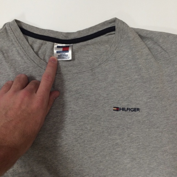 Vintage Tommy Hilfiger tee