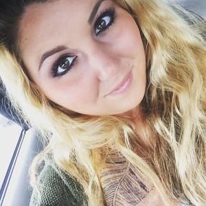 Meet your Posher, Lizzy