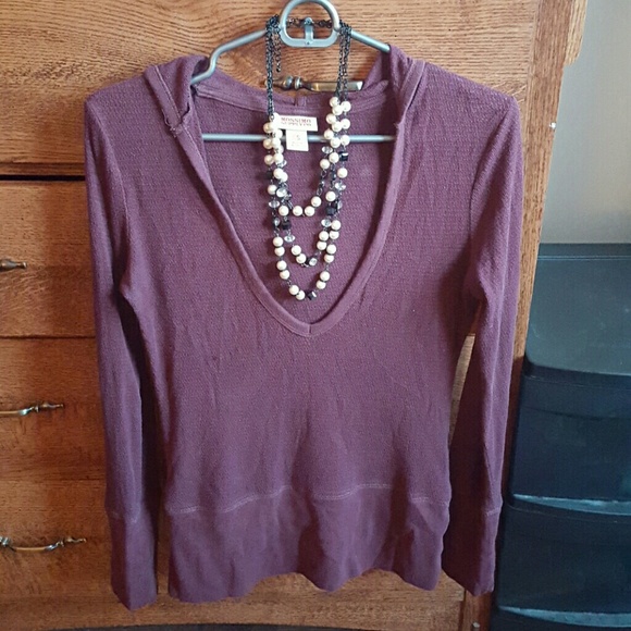 Lightweight sweater