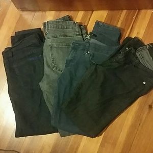 * HOLD *3 pairs forever21 skinny jeans