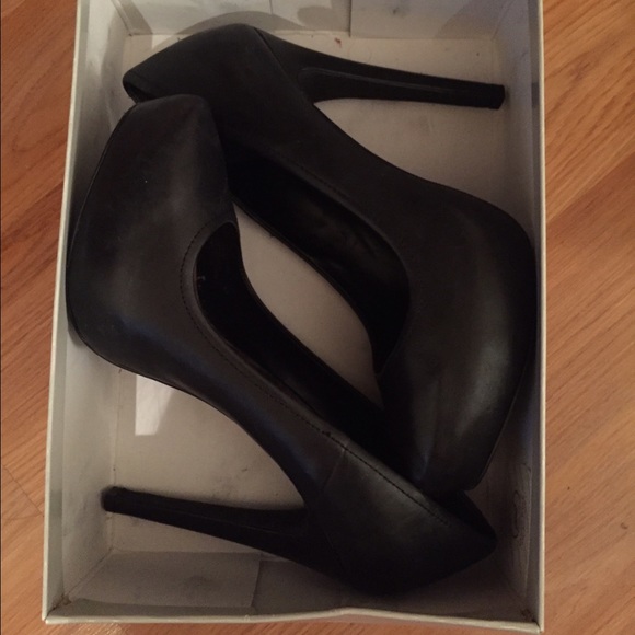 Jessica Simpson Francesca pump