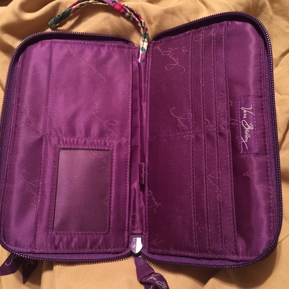 Wallet - Picture 2 of 3