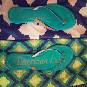 American eagle flip flops