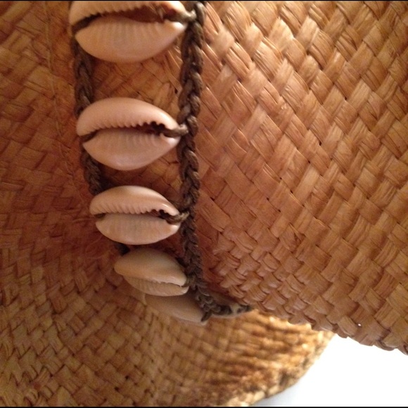 Straw hat - Picture 2 of 4