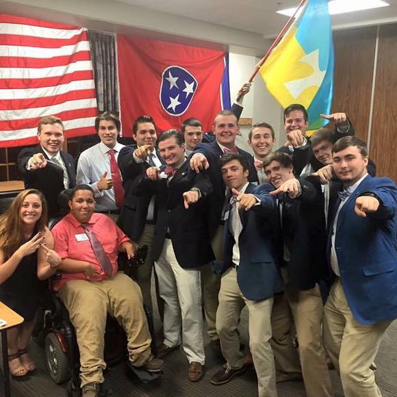 Meet your Posher, Cody - Picture 1 of 1