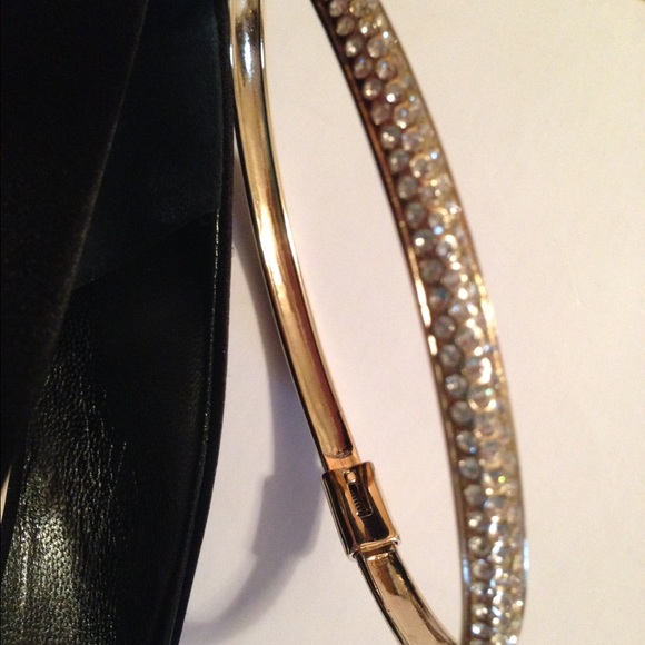 dior shoe charm