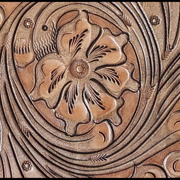Tooled Leather Beige Large Clucth - Picture 2 of 3