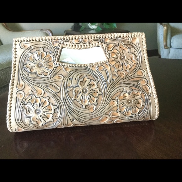 Tooled Leather Beige Large Clucth - Picture 3 of 3