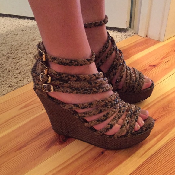 Wedges - Picture 4 of 4