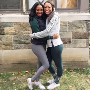 Meet your Posher, Adia