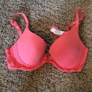 Pink push up bra