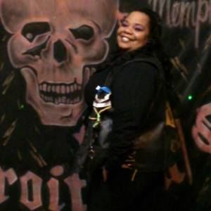 Meet your Posher, Lisa