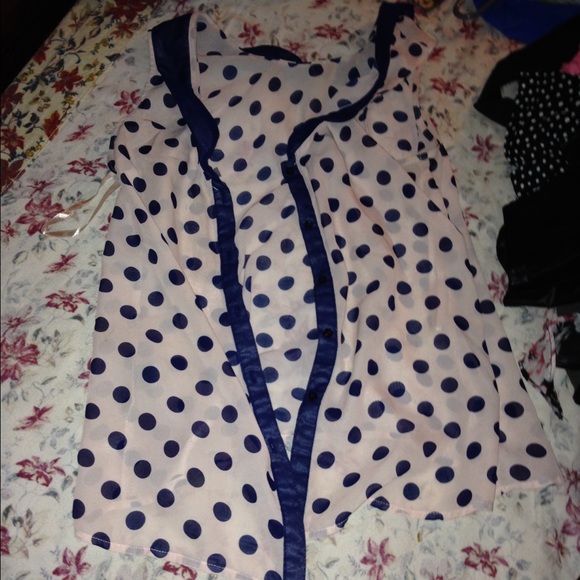 Bundle - Picture 2 of 3