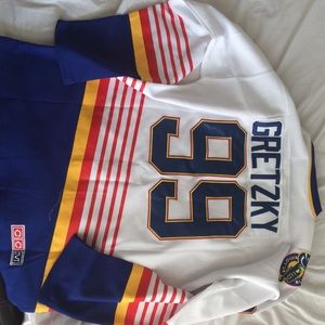Wayne Gretzky St. Louis Blues Hockey Jersey.