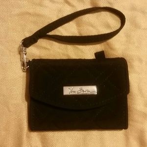 Vera Bradley Super Smart Wristlet In Classic Black