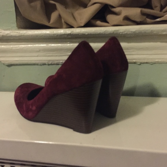 Ruby red suede Jessica Simpson Wedges