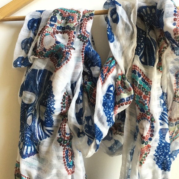 Skull Scarf