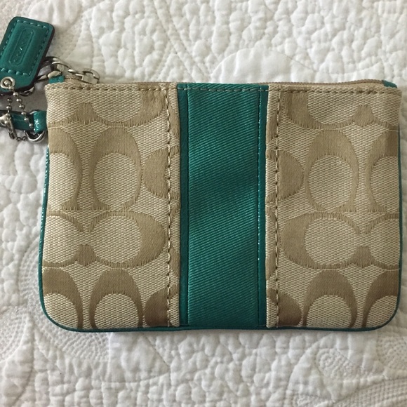 BRAND NEW Coach Wristlet❗️