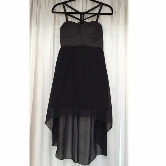 Lulus Dresses & Skirts - Cute Black Dress