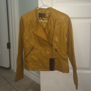 Stylish Mustard Winter Jacket!