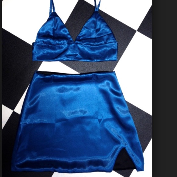 O-mighty silk kitten bralette and skirt  small