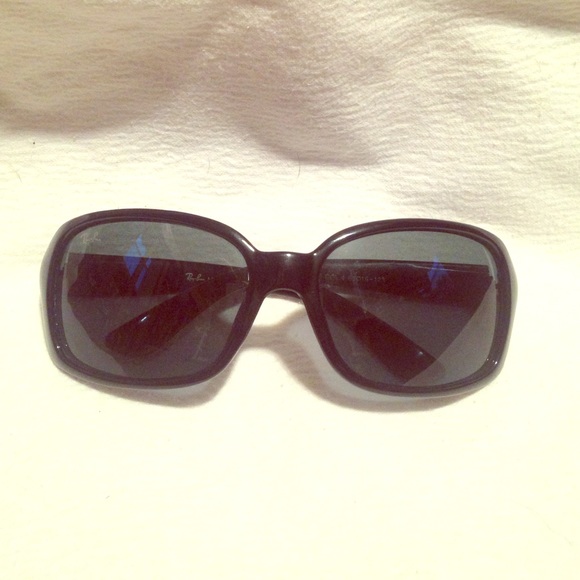 ☀️ Ray-Ban sun glasses ☀️