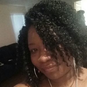 Meet your Posher, Janet