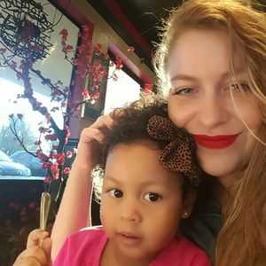 Meet your Posher, Candice