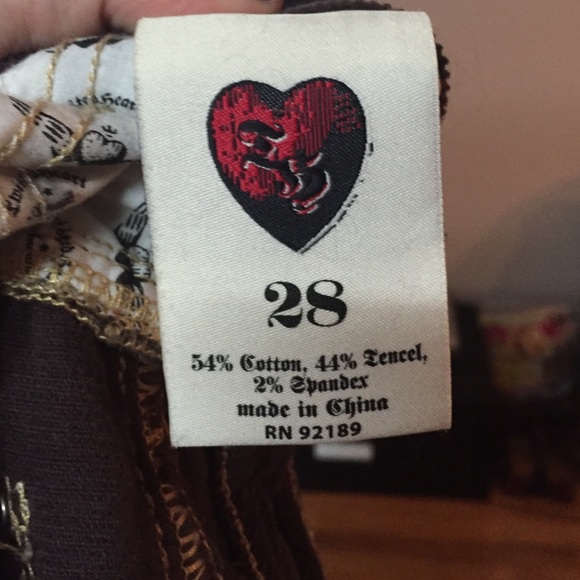 Slightly used great condition twisted heart jeans - Picture 4 of 4