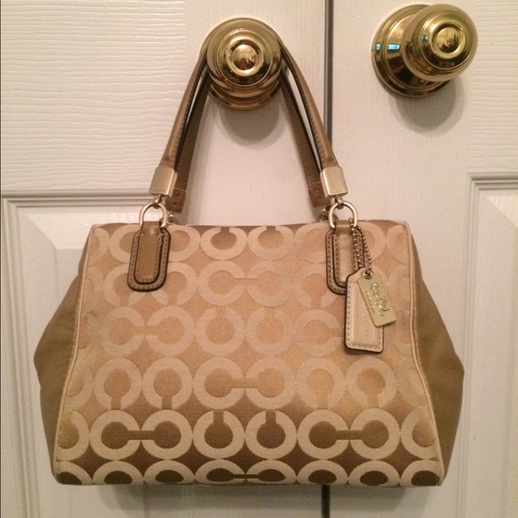 Coach mini satchel Style 49977