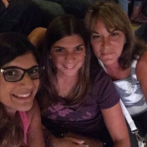 Meet your Posher, Regina