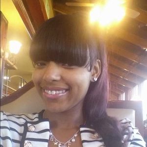 Meet your Posher, Laneisha