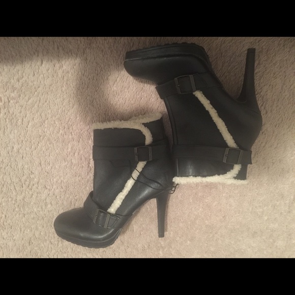 High heeled boots