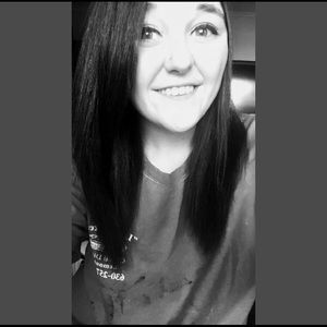 Meet your Posher, Karissa
