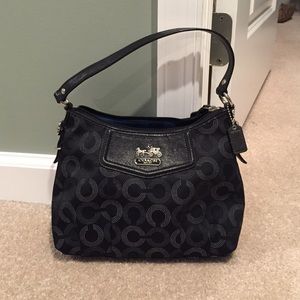 Authentic Coach shoulder purse
