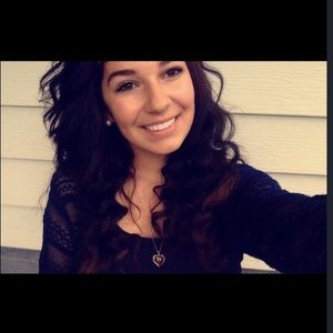 Meet your Posher, Haley