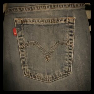 Levis jeans
